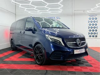Mercedes-Benz V300d AMG 2022 239cv 9 velocidades