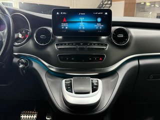 Mercedes-Benz V300d AMG 2022 239cv 9 velocidades