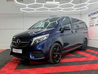 Mercedes-Benz V300d AMG 2022 239cv 9 velocidades