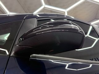 Mercedes-Benz V300d AMG 2022 239cv 9 velocidades