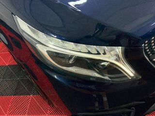 Mercedes-Benz V300d AMG 2022 239cv 9 velocidades