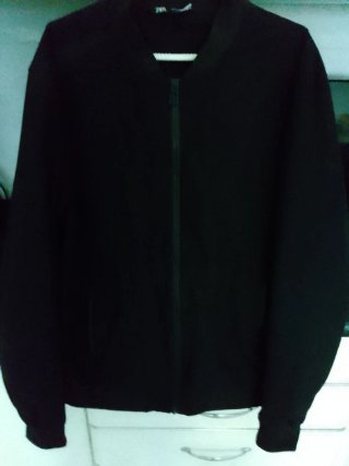 Cazadora Zara Negra Talla M
