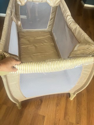 Cuna de viaje rayas beige