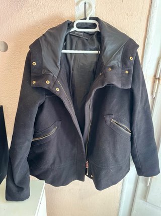Chaqueta Negra Zara Basic Outerwear Talla M