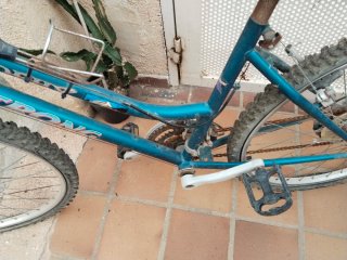 Bicicleta de Montaña Azul