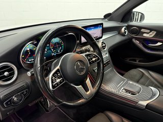 Mercedes-Benz GLC 300de Coupé AMG 306cv