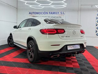 Mercedes-Benz GLC 300de Coupé AMG 306cv