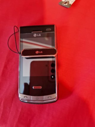Telefono cellulare vintage LG