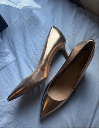 Zapatos de tacón Ralph Lauren dorados