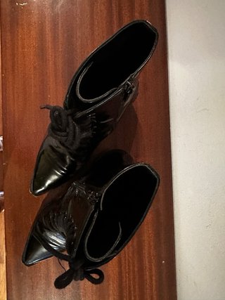 Botines de tacón negros