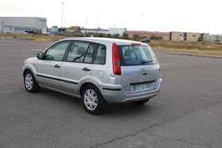 Ford Fusion 2003