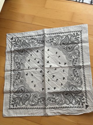 Bandana mandala Blanco y Negro nueva logo Adidas
