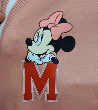 Chaqueta H&M Minnie Mouse T. 8-10 usada un rato.