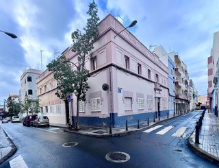 Edificio en venta en Santa Catalina - Canteras en Palmas de Gran Canaria(Las)