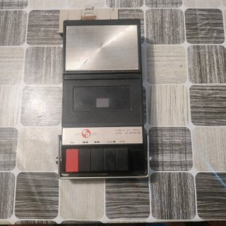 Registratore a cassette portatile