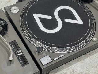 2x Technics SL-1210MK2