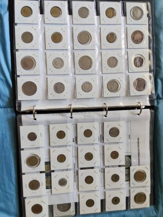 Colección de Monedas Internacionales y Españolas