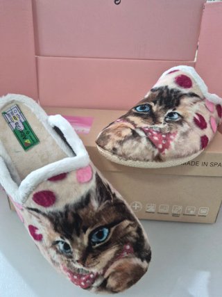 Zapatillas de casa Alberola gato y lunares T. 35