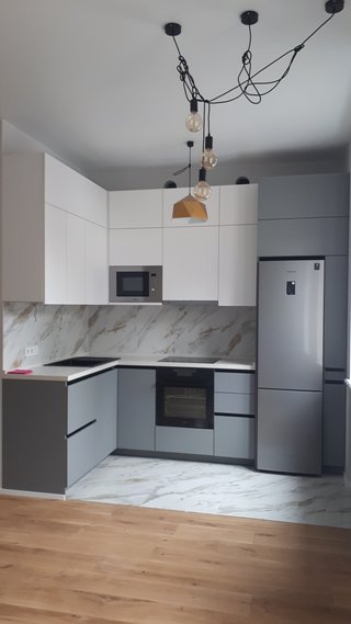 CARPINTERO, MUEBLES, PUERTAS Y SUELOS