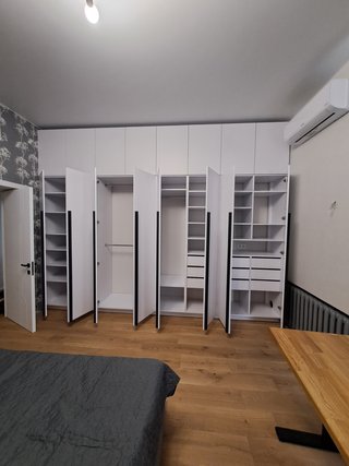 CARPINTERO, MUEBLES, PUERTAS Y SUELOS
