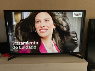 Samsung Hd Smart TV 32” wifi negro
