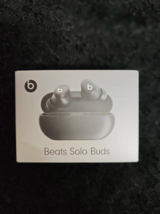 Beats Solo Buds Negros