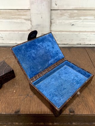 Set de 2 Cajitas Antiguas de Piel.Antiguas
