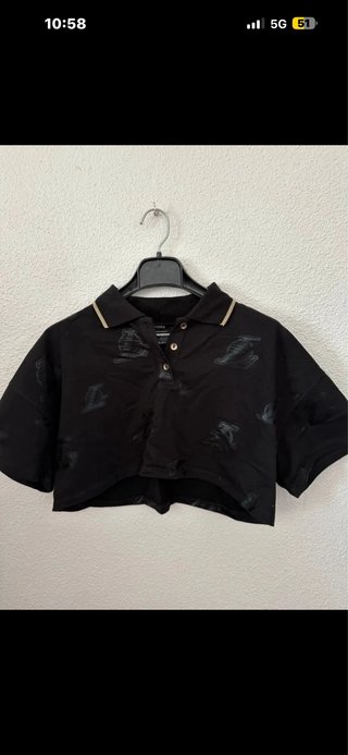 Camiseta Polo Negra Corta Estampada