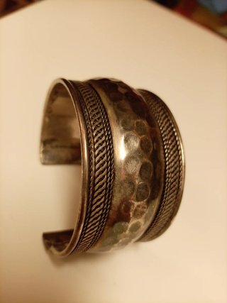 Pulsera oriental plateada