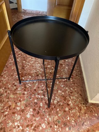 Mesa auxiliar redonda Ikea