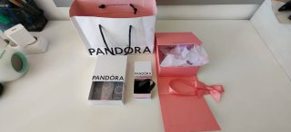 Lote de Cajas y Bolsa Pandora