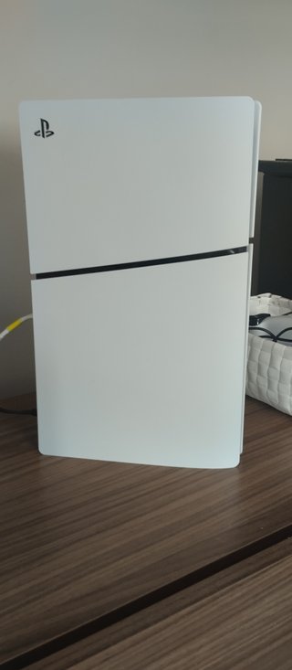 PlayStation 5 Digital Edition (PS5)