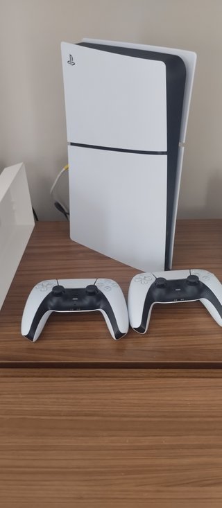 PlayStation 5 Digital Edition (PS5)