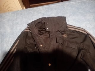 Chaqueta adidas negra