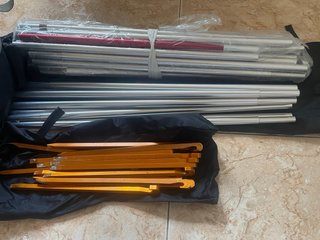 Tienda de campaña Diosaz T3+replica y mesa