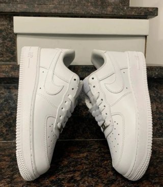 Nike Air Force 1 Low '07 Talla 43