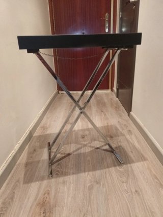 Mesita auxiliar plegable metal y madera
