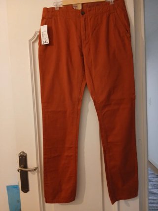 Pantalones chinos hombre naranja
