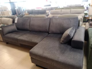 Chaislongue de carro gris