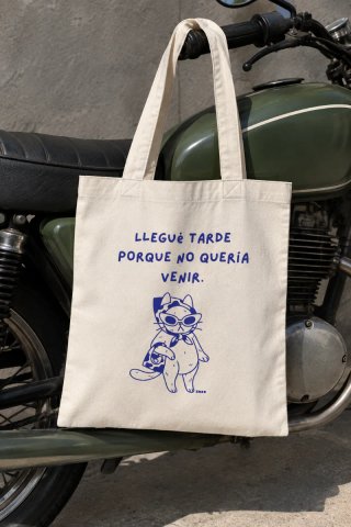 Camisetas unisex y totes con diseño