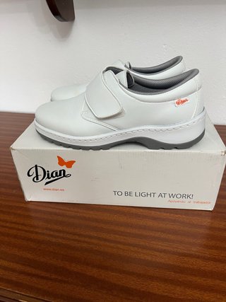 Zapatillas Dian Blancas Velcro