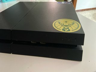 Consola PS4 + 2 Mandos + 4 Juegos Negociable