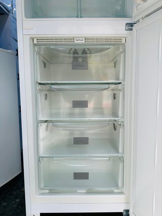 Nevera Liebherr Blanca