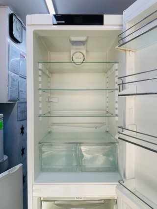 Nevera Liebherr Blanca