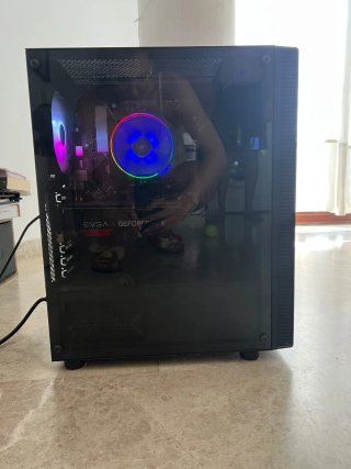 PC Gaming Torre con Iluminación RGB