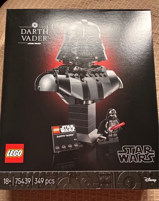 LEGO Star Wars Darth Vader 75439