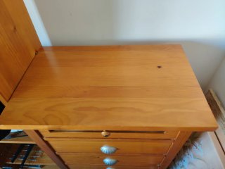 Cajonera de madera con 6 cajones