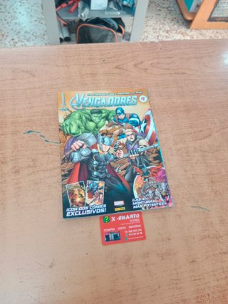REVISTA MARVEL LOS VENGADORES NÚMERO 4