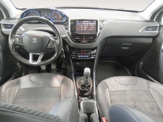 Peugeot 2008 e-HDI 115 Allure 84 kW (115 CV)