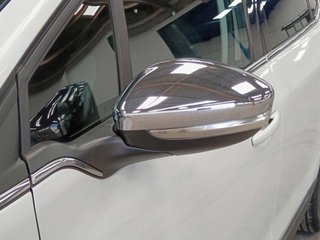 Peugeot 2008 e-HDI 115 Allure 84 kW (115 CV)
